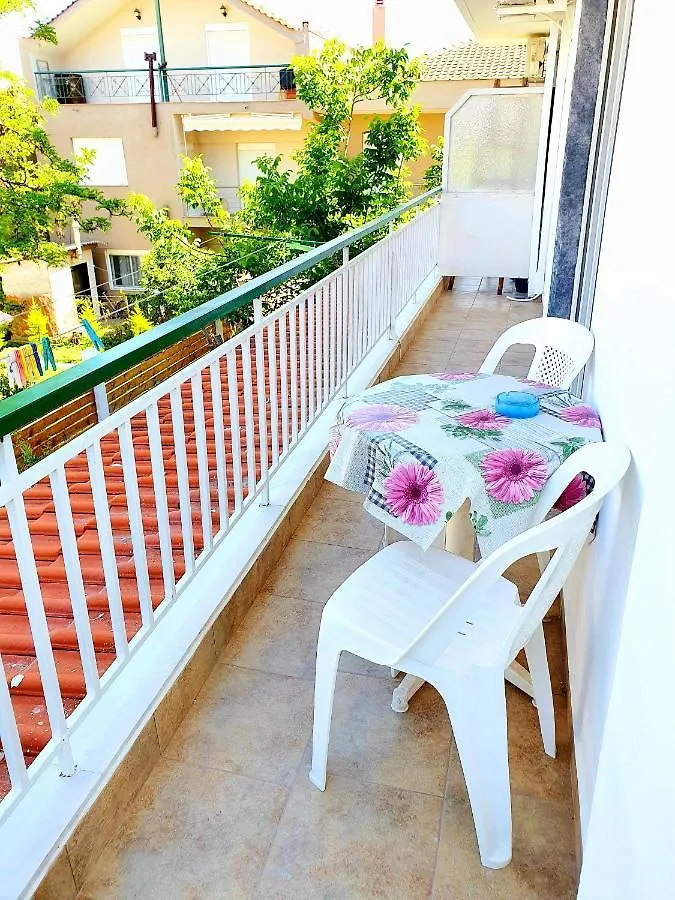 Cozy & Cool Apartment N1 30M From Sea Nea Kallikrateia